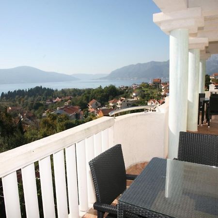 Apartments Villa Happy Mrcevac Eksteriør billede
